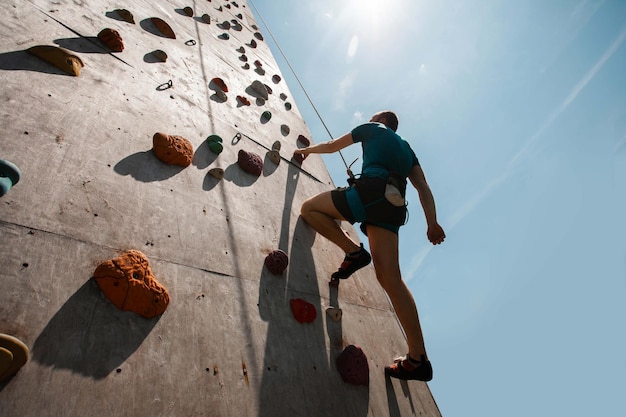Esta es la impactante verdad detrás de la Escalada: una historia que te dejará sin aliento.