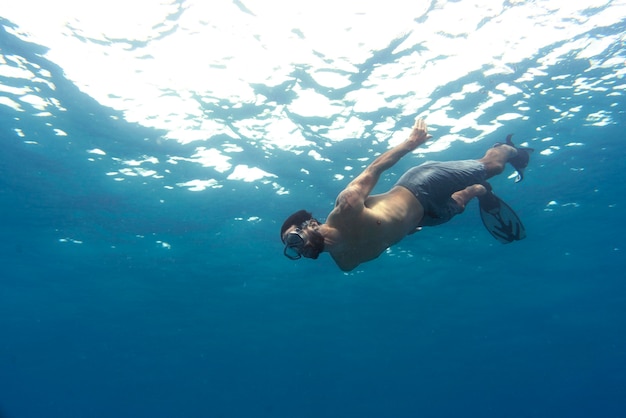 ¿El Snorkel es realmente seguro? La polémica sobre los riesgos de su uso en el agua.