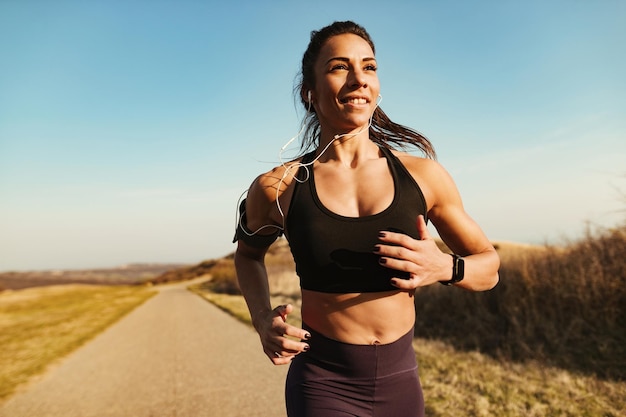 ¿Es el Running realmente saludable? El debate sobre los efectos negativos del exceso de ejercicio.