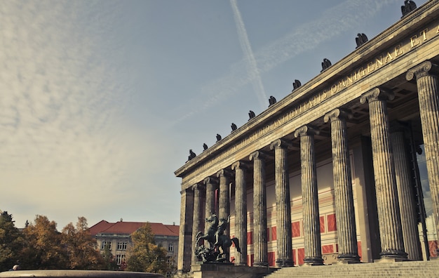 Desentrañando los secretos ocultos de la Alemania Nazi: La historia que no te contaron en la escuela
