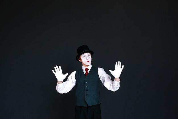 El escalofriante relato detrás de IT, el aterrador payaso
