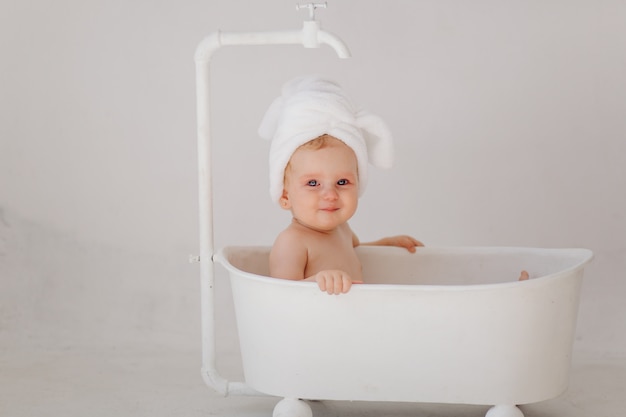 El escalofriante relato detrás de la niña del baño que te dejará sin aliento