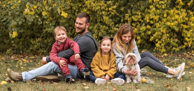 La aterradora verdad detrás de la familia Perron que te dejará sin aliento