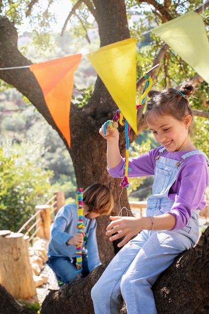 La fascinante historia detrás de la celebración de El Día del Niño que nunca te contaron.