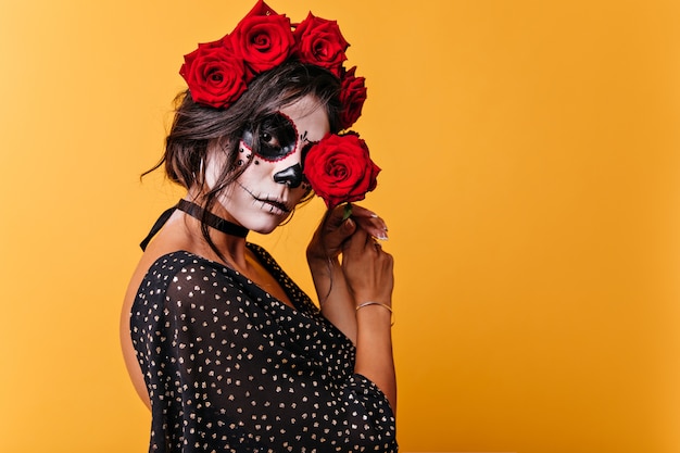 La impactante verdad detrás de la aparentemente dulce Rosita Fresita