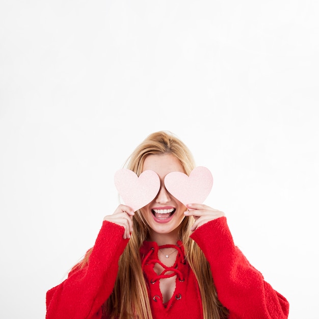 La impactante verdad detrás de la leyenda de Muchacha Ojos de Papel