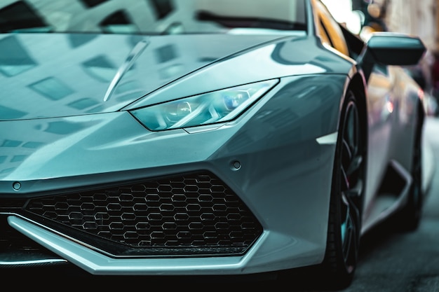 La sorprendente y desconocida historia detrás de la marca Lamborghini