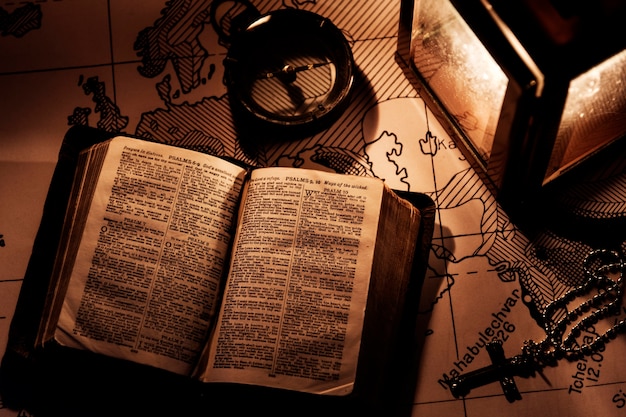 La verdadera historia de Dios History
