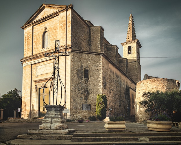 La verdadera historia de la Iglesia La Luz del Mundo: ¿Una secta o una comunidad religiosa?