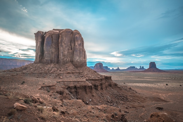 La verdadera historia de la Piedra del Peñol