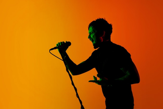 La verdadera historia de los cantantes