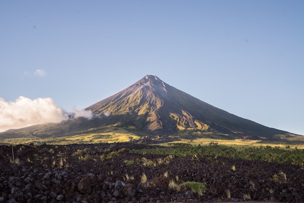La verdadera historia de los volcanes Popocatepetl e Iztaccíhuatl