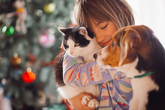 Revelando la verdad detrás de las Mascotas: una historia que no podrás dejar de leer
