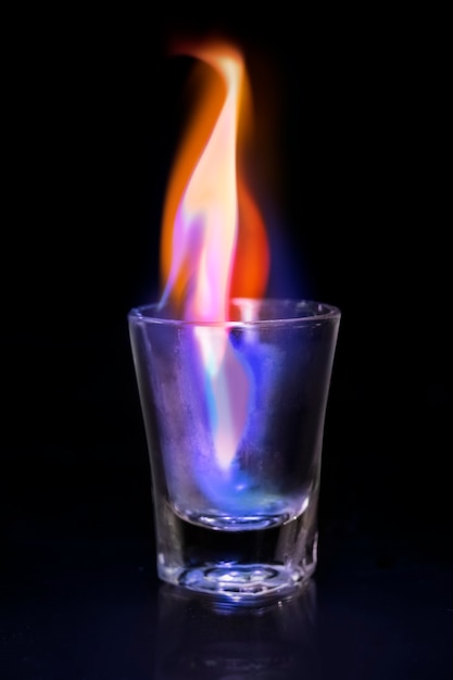 ¡Increíble! Conoce la historia nunca antes contada de Fuego y Agua.