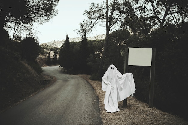 ¡No podrás creer lo que hicieron los caníbales en su camino hacia el terror!