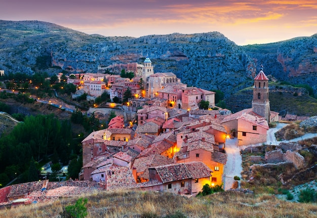 ¿Dolores de Calatayud, una leyenda o una realidad? Descubre la verdad y decide por ti mismo.