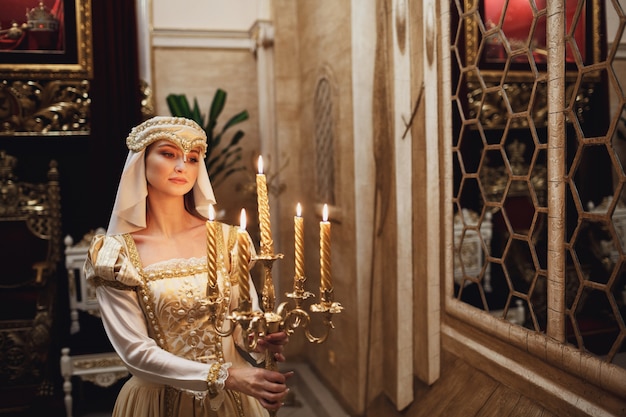 ¿Es Anastasia Romanov una superviviente oculta o simplemente una leyenda urbana?