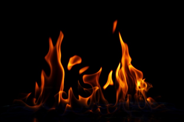 ¿Es el Diablo una invención humana o una realidad tangible? La reflexión sobre la figura del Diablo en la sociedad actual.