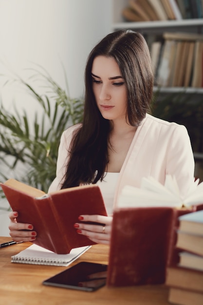 ¿Es la belleza un impedimento para ser una abogada exitosa?