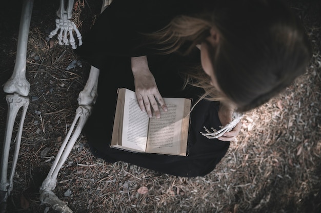 ¿Escandalosos: una serie encantadora o una creación con un trasfondo oculto?