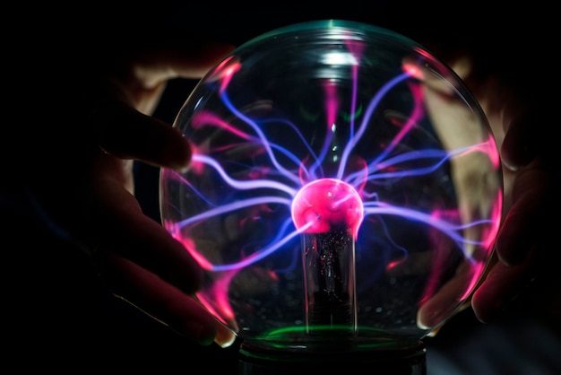 ¿Fue Nikola Tesla el verdadero genio detrás de la electricidad? Descubre la verdad detrás del hombre que cambió el mundo.