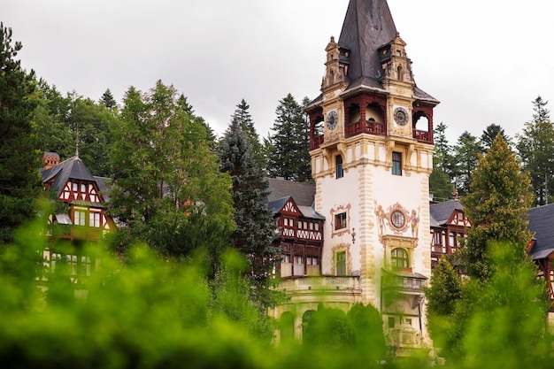 ¿Qué misterios se ocultan en Rumania? Reflexiona sobre la conexión entre la historia y la mitología