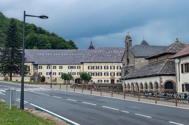 ¿Realmente es un milagro? La polémica sobre las curaciones en Lourdes.