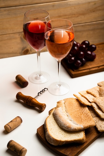 ¿Realmente es una historia de amor? La verdadera reflexión detrás de Marcelino Pan y Vino.