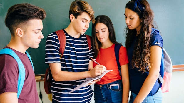 ¿Realmente necesitamos la Secundaria? Una reflexión sobre la educación obligatoria.